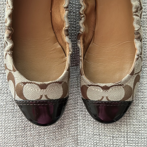 Coach signature flats - Picture 3 of 4
